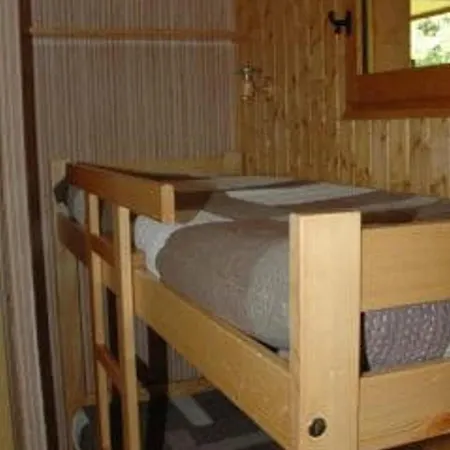 2 Pieces, 4 Personnes, Balcon, Parking *